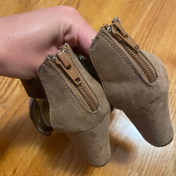 Expression Suede Brown Heels - Picture 5 of 6